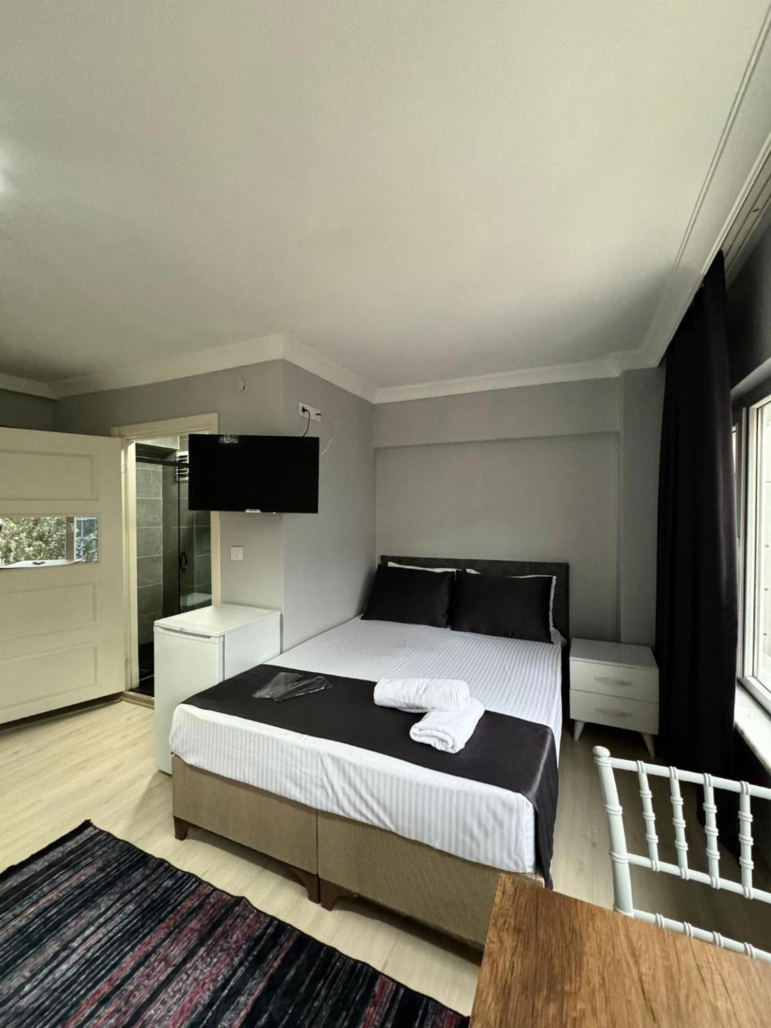 Foryou Suit Otel Provincia di Provincia di Istanbul Esterno foto